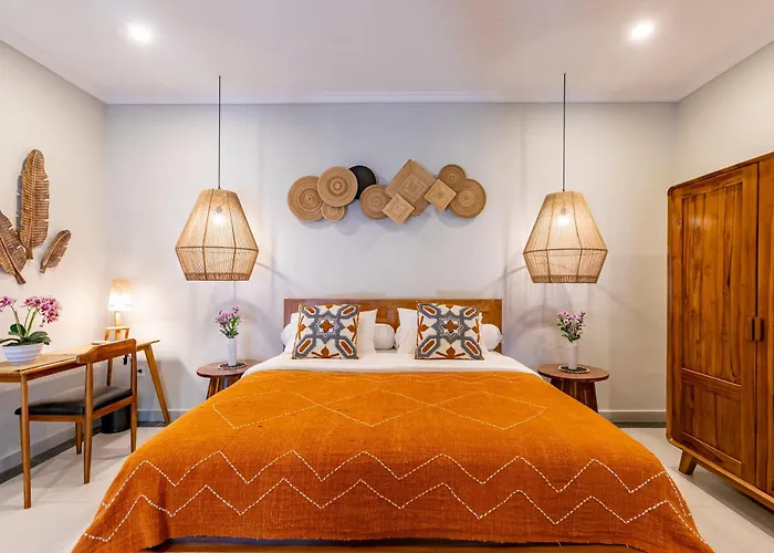 Viona 3 - 3 Bdr Villa, Walk To The Seminyak