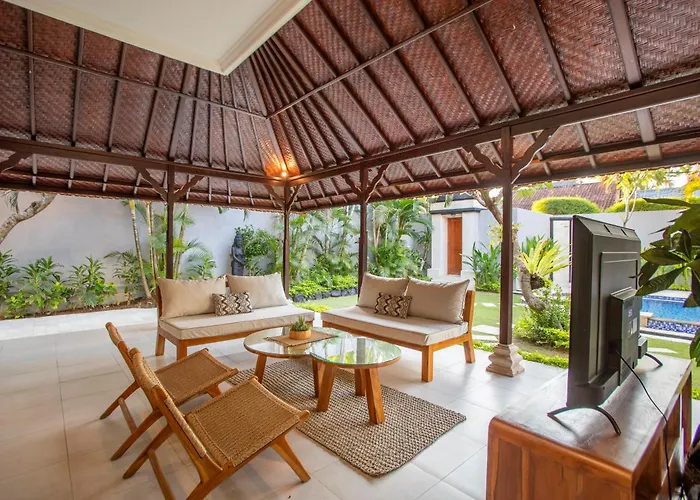 Viona 3 - 3 Bdr Villa, Walk To The