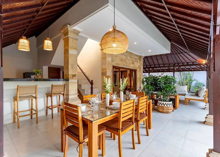 Viona 3 - 3 Bdr Villa, Walk To The *