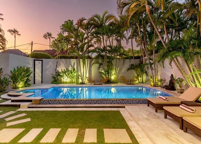 Viona 3 - 3 Bdr Villa, Walk To The Villa Seminyak