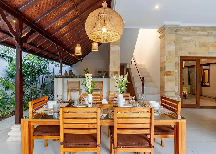 Viona 3 - 3 Bdr Villa, Walk To The * Seminyak