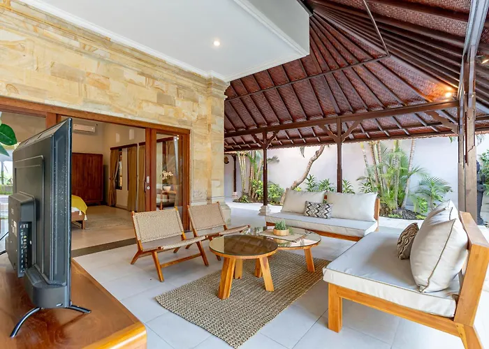 Viona 3 - 3 Bdr Villa, Walk To The Villa