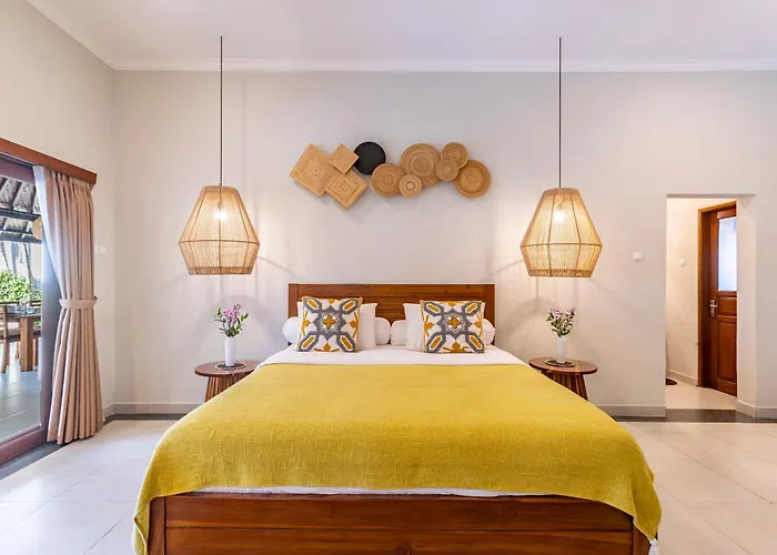 Viona 3 - 3 Bdr Villa, Walk To The Villa Seminyak