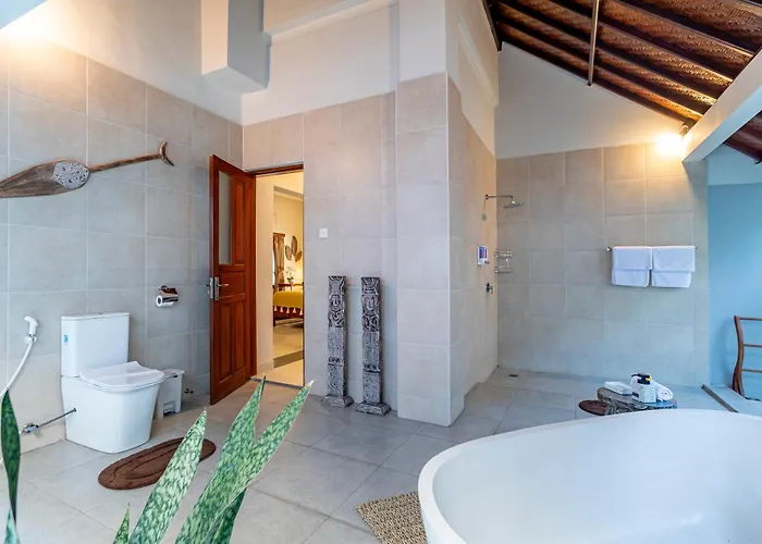 Viona 3 - 3 Bdr Villa, Walk To The Villa *