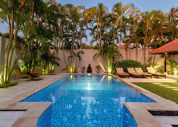 Viona 3 - 3 Bdr Villa, Walk To The * Seminyak