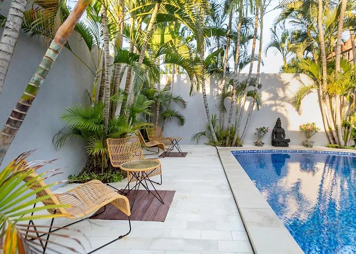 Villa Viona 3 - 3 Bdr Villa, Walk To The Seminyak
